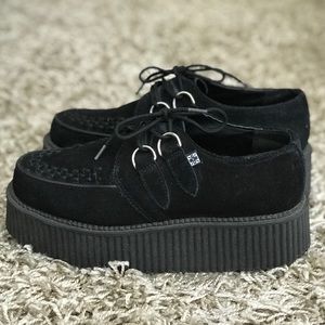 T.U.K. Suede Viva Mondo Creepers